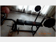 panca-per-addominali-con-bilanciere 